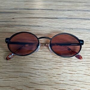 Serengeti Oval Sunglasses